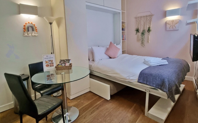 Urban Stay London City Apartments