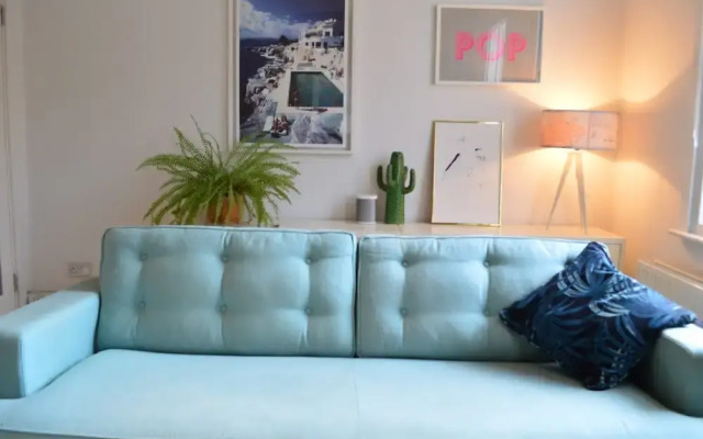 Spacious 2 Bedroom Apartment in Stoke Newington