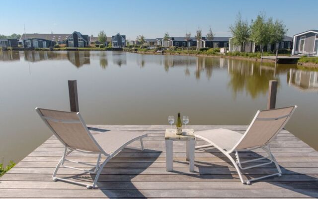 Water Resort Oosterschelde 18560