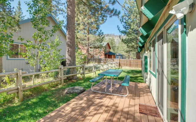10 Mi to Lake Tahoe Beaches: Home w/ Pool Table