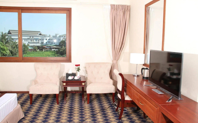 Sky Man Hotel