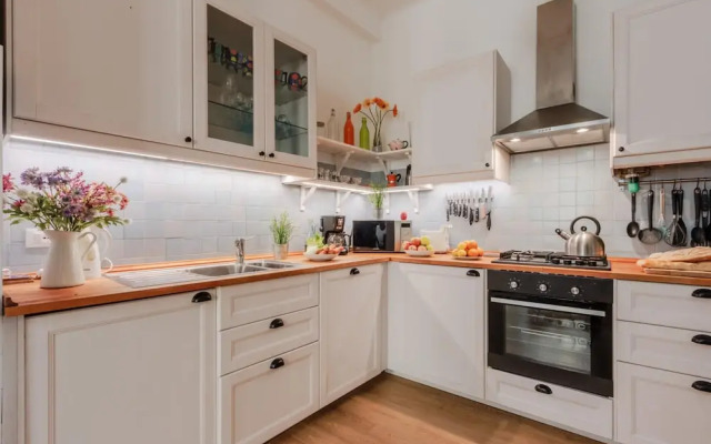 Miss Penny in Lucca With 2 Bedrooms and 1 Bathrooms