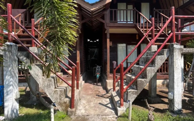 Lumbung Sunrise