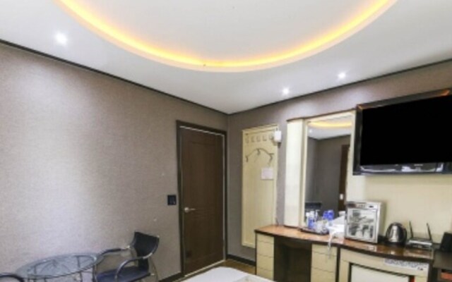 Pocheon Palace
