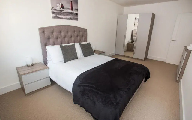 Celador Apartments - Sussex House Serviced Apartments