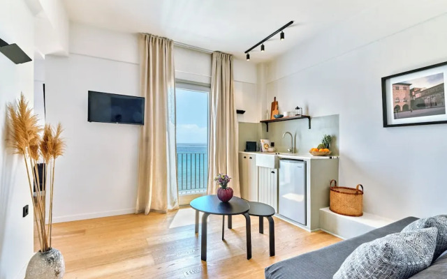 Magoo Suites