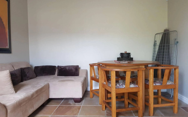 Melkbosch Guesthouse