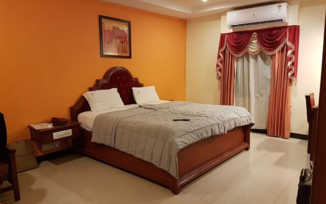 Hotel Subhalakshmi Palace