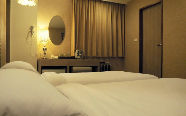 The Riverside Hotel Hengchun