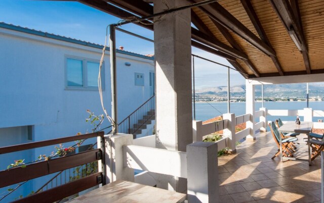 A1 Large apt With the big Terrace & Great sea View