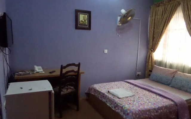 Destiny Castle Hotel & Suites