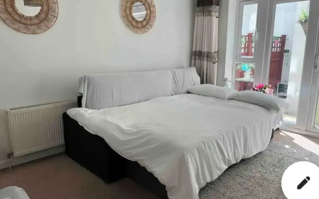 Town center white house