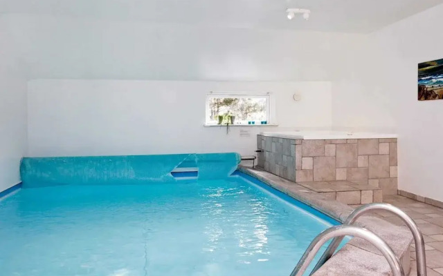8 Person Holiday Home in Blavand