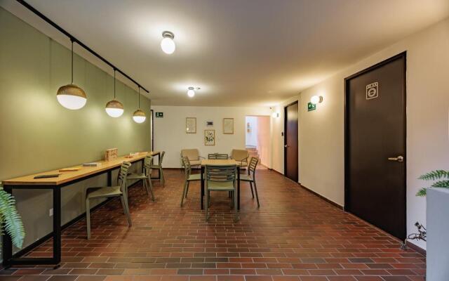 The Somos Flats Laureles