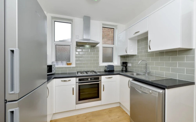 Williamson House by Vose Nights