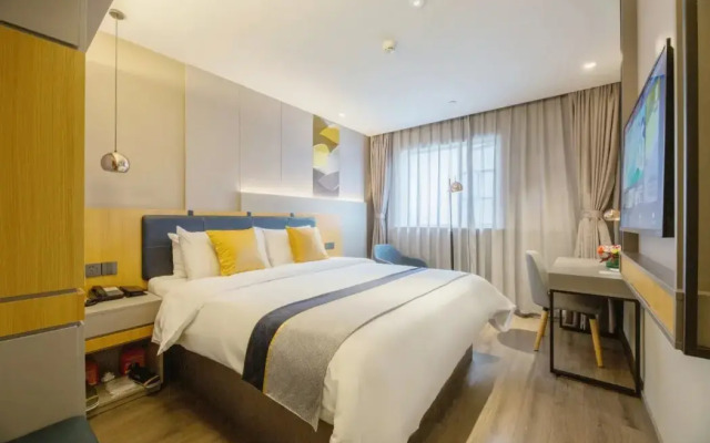 Homeinn Selected Hotel (Changsha Xindaxin Wu Yi Square Subway Station)