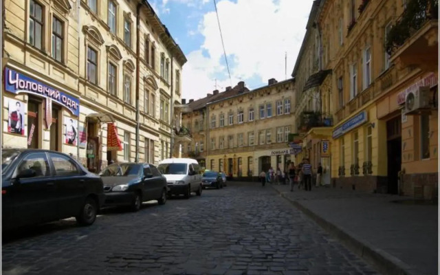 Міні-Апартаменти в центрі для 2-х гостей