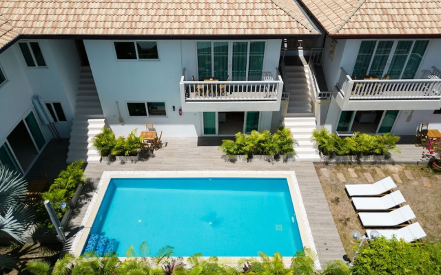 Seahorse Residence