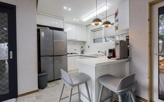 Batdol Guesthouse - Hostel