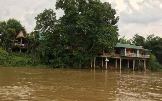 Bird Song Lodge - Minh Shack Home Stay