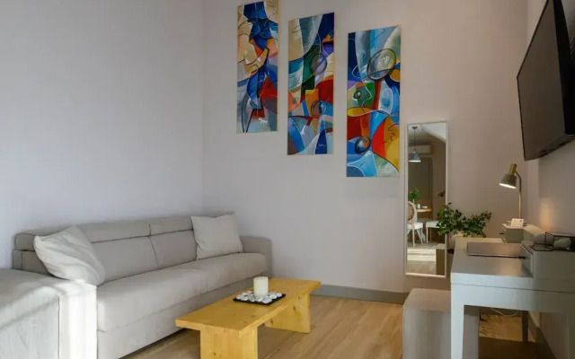 Kannas Mani-Luxury Suites- Adults friendly 14+