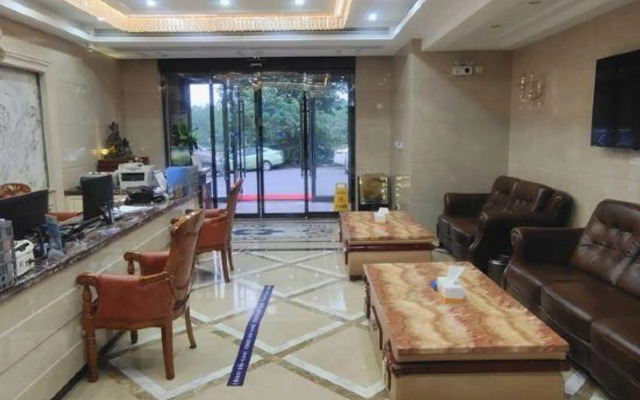 Huayuan Business Hotel