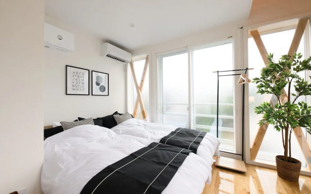 Wakoso Harmonious Light West