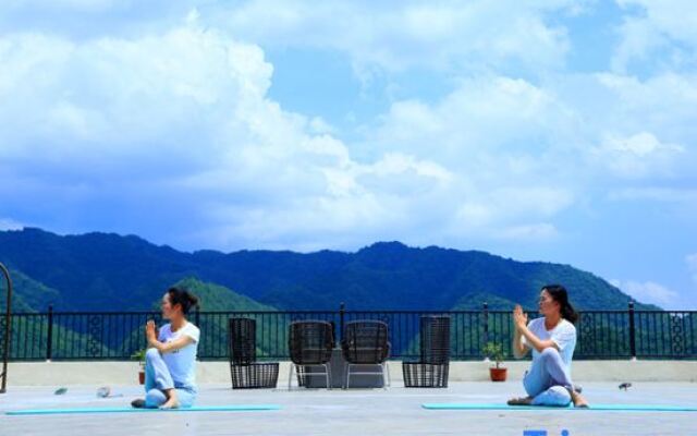Arcadia International Forest Hotel