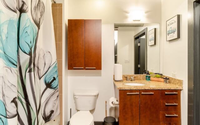 Cozy Atlantic Station Midtown Loft