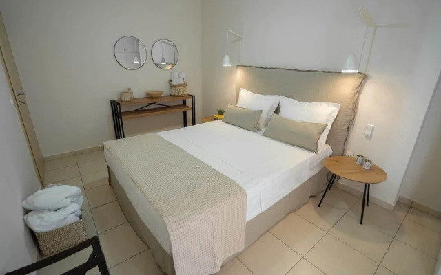 Elia Family Apartment