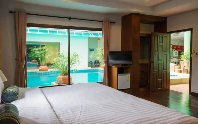 RedDoorz Plus Evergreen Boutique Hotel