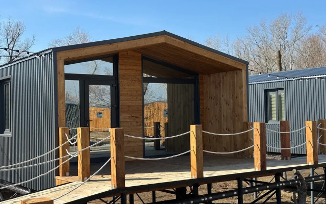 Река и Песок