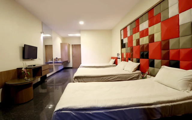 Aurangabad Gymkhana Club Hotel