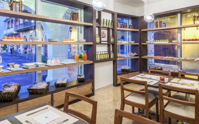 NH Cartagena Urban Royal