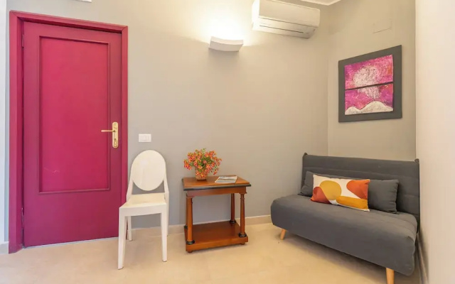 Molo Angioino Suites
