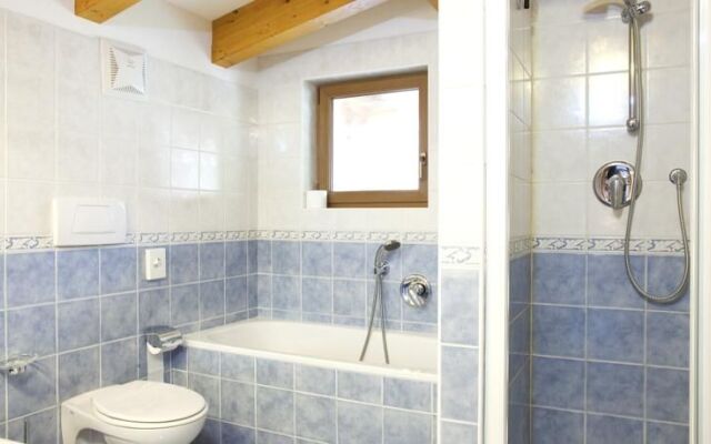 Hotel Jolanda