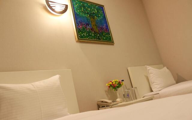 All Stars Hotel