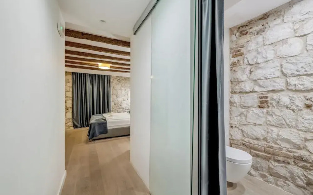 The Code Luxury Rooms