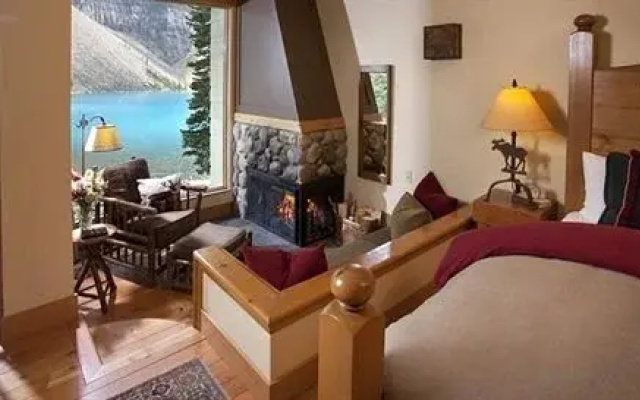 Moraine Lake Lodge