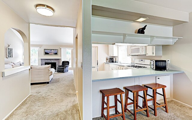 1160 Oxnard - 4 Br Home