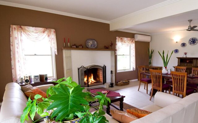 Villa Cavour Bed & Breakfast