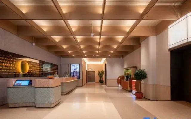 Orange Hotel Shenzhen Nanshan Xili Subway Station