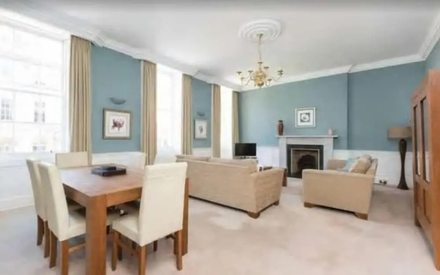 Hanover Street! Heart of the Centre 2bd/2bath