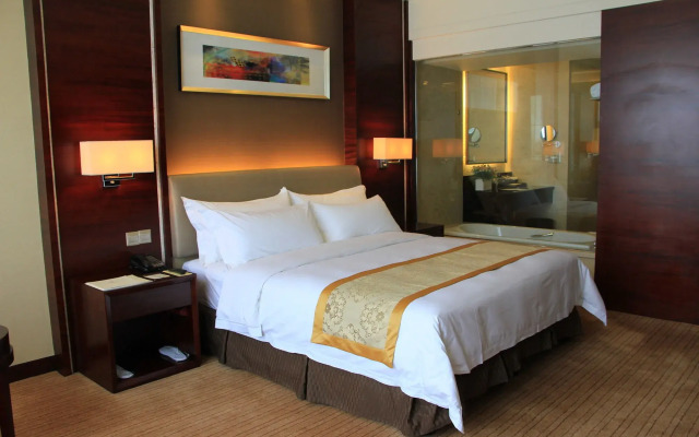 Venus Royal Hotel (Formerly Kirin Parkview Hotel)