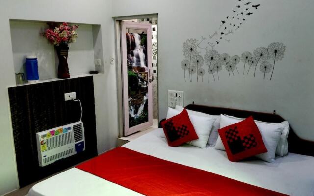 City Hotel