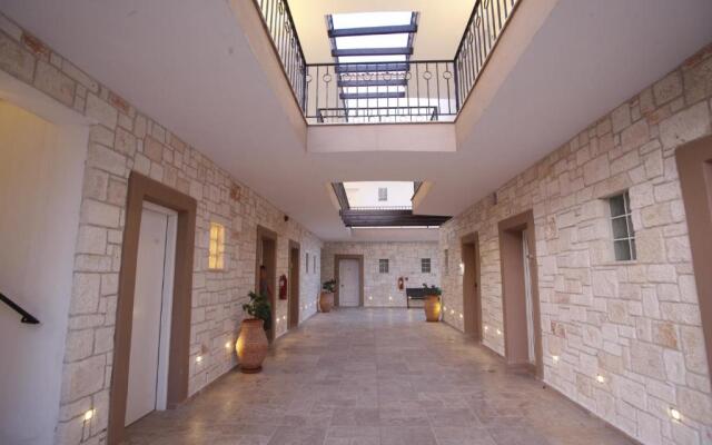 Hotel Nostos