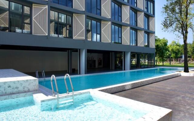 Canalis Suvarnabhumi Airport Hotel