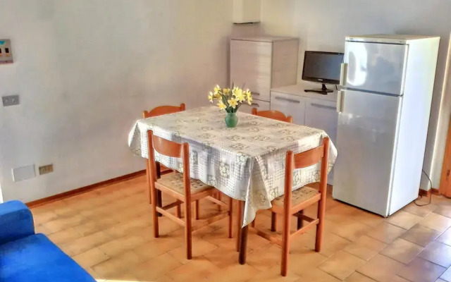 Cosy Apartment 200m From the sea