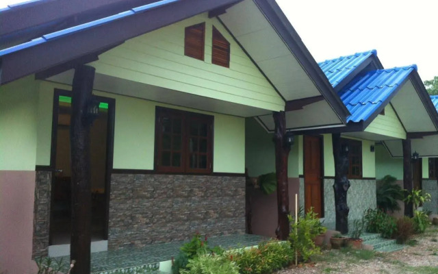 Khemthong Resort 1