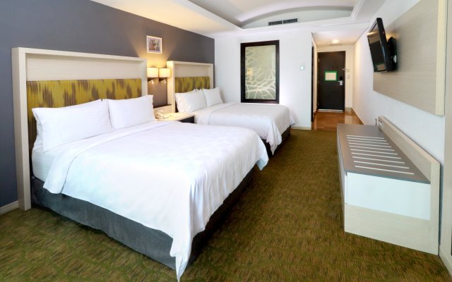 Holiday Inn Queretaro Zona Diamante, an IHG Hotel